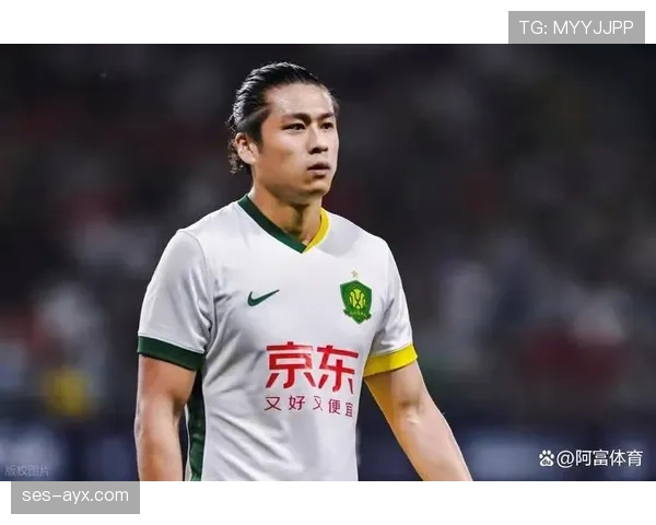 张玉宁这小子，球场上像忍者，生活里却比谁都爱薅羊毛？