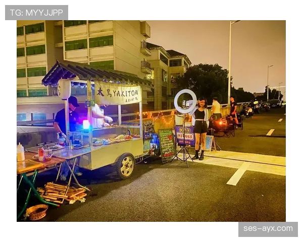 施洋今晚那个神操作，感觉就像明星突然跑到街边摆摊干起代言了！